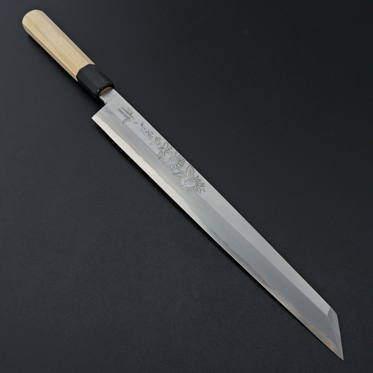 Sakai Takayuki Michiko Kubota Engraved "Sunflower" Byakko Kiritsuke 300mm