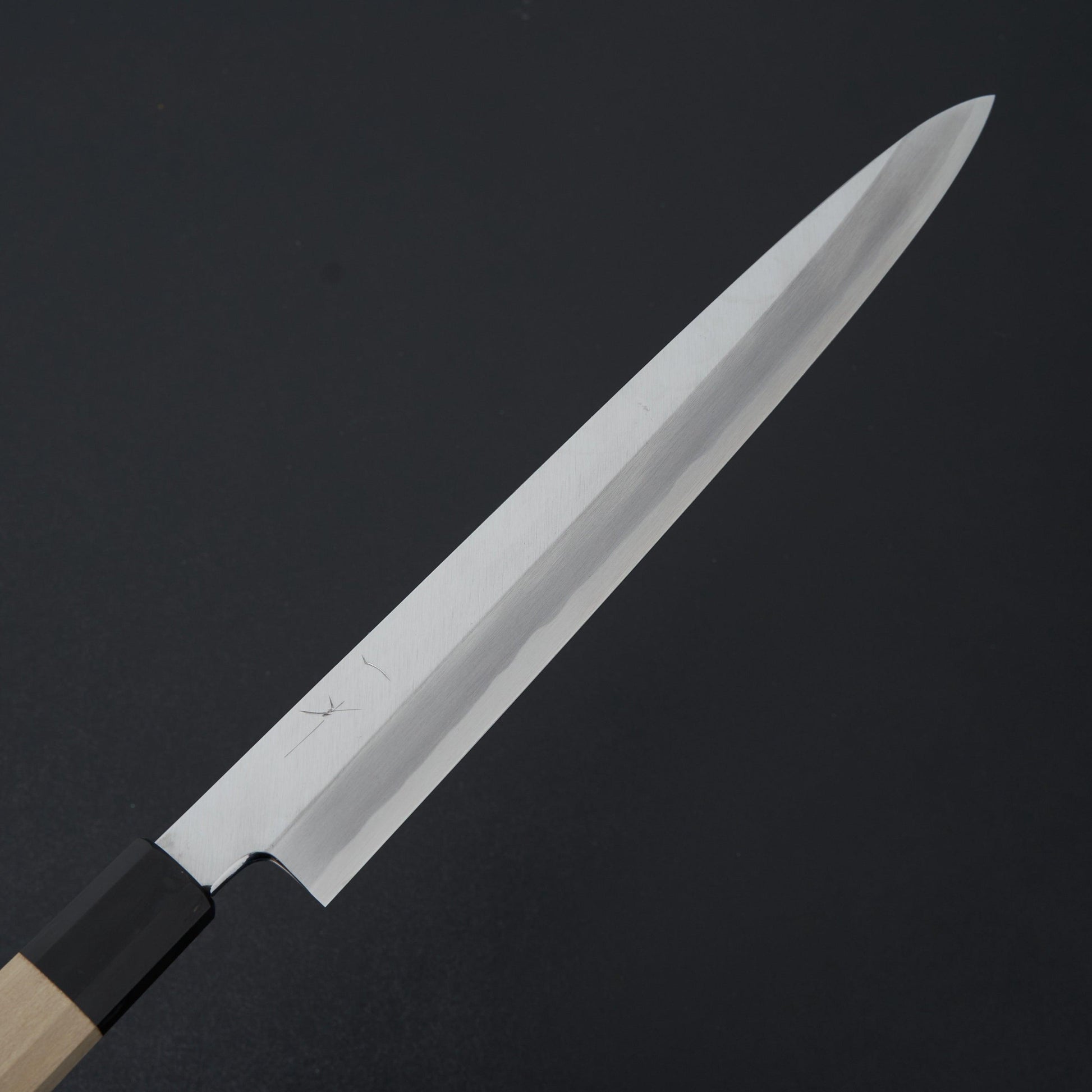Hitohira Kikuchiyo Manzo Blue #2 Yanagiba 300mm Ho Wood Handle