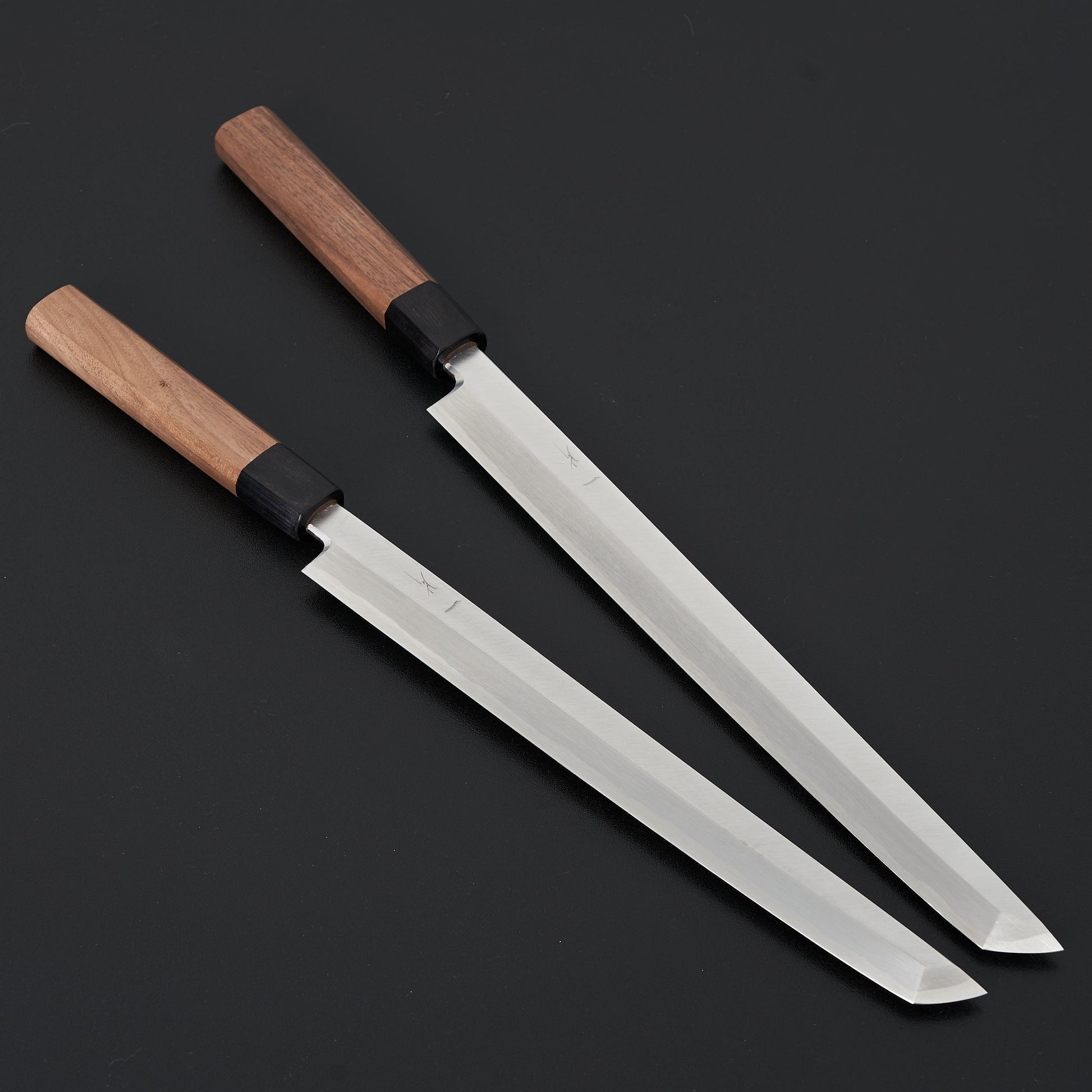 Hitohira Kikuchiyo Manzo White #3 Sakimaru Takobiki 300mm Walnut Handle (Saya)